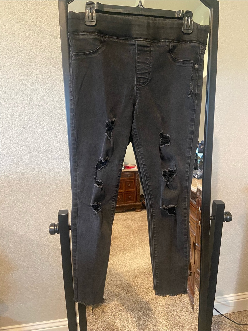 Old Navy Black Distressed Jeggings